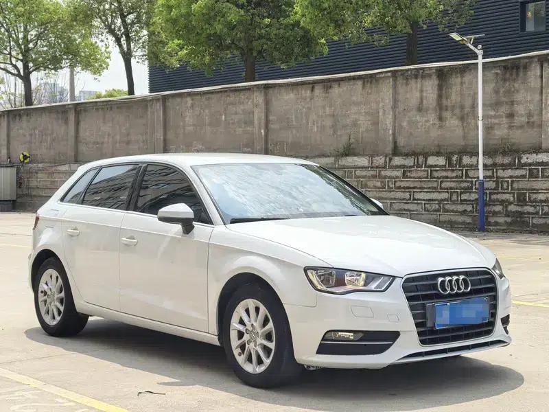 Audi A3 2016 Sportback 35 TFSI Progressive — миниатюра 3