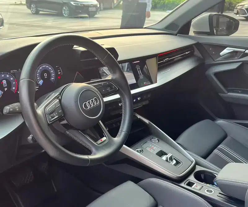 Audi A3 2023 Facelift A3L Limousine 35 TFSI Sporty Edition — миниатюра 14