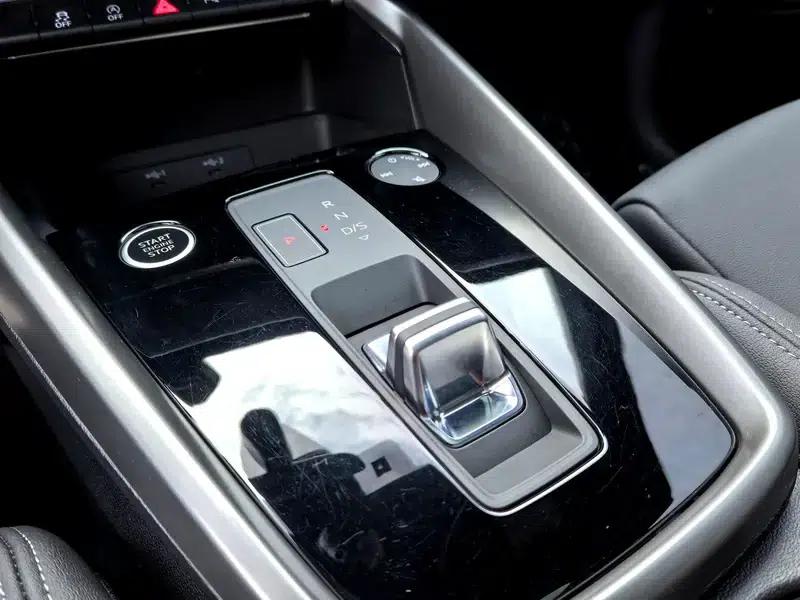 Audi A3 2023 Facelift Sportback 35 TFSI Fashion Sporty Model — миниатюра 11