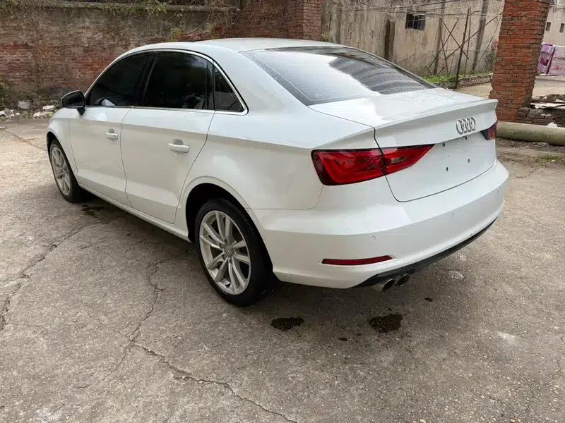 Audi A3 2016 Limousine 35 TFSI Fashion Edition — миниатюра 3