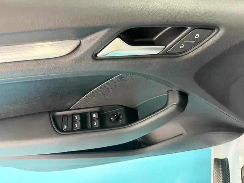 Audi A3 2016 Limousine 35 TFSI Progressive — миниатюра 20