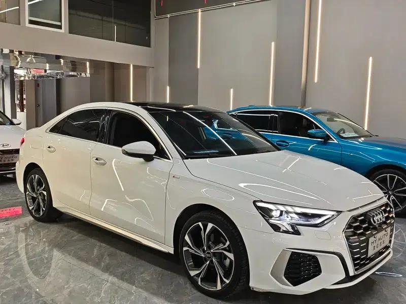 Audi A3 2023 Facelift A3L Limousine 35 TFSI Luxury Sport — миниатюра 3