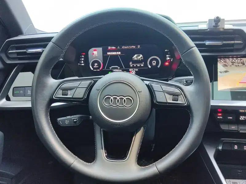 Audi A3 2023 Facelift A3L Limousine 35 TFSI Sporty Edition — миниатюра 17