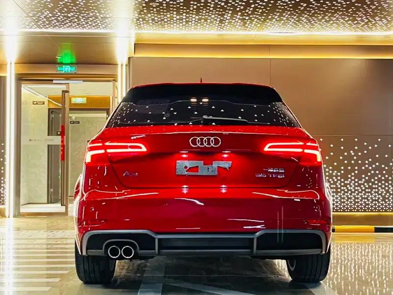 Audi A3 2018 30th Anniversary Edition Sportback 35 TFSI Fashion Model — миниатюра 5