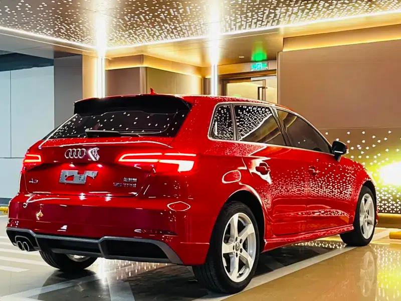 Audi A3 2018 30th Anniversary Edition Sportback 35 TFSI Fashion Model — миниатюра 6