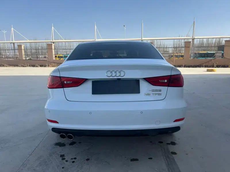 Audi A3 2016 Limousine 35 TFSI Special Edition — миниатюра 5
