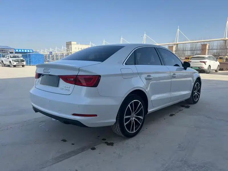Audi A3 2016 Limousine 35 TFSI Special Edition — миниатюра 6