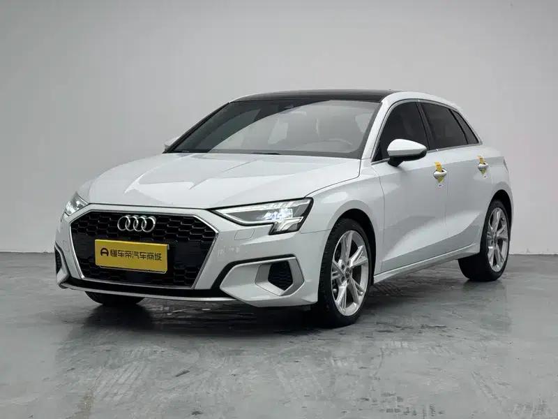 Audi A3 2021 Sportback 35 TFSI Fashionable Elegant Model — миниатюра 1