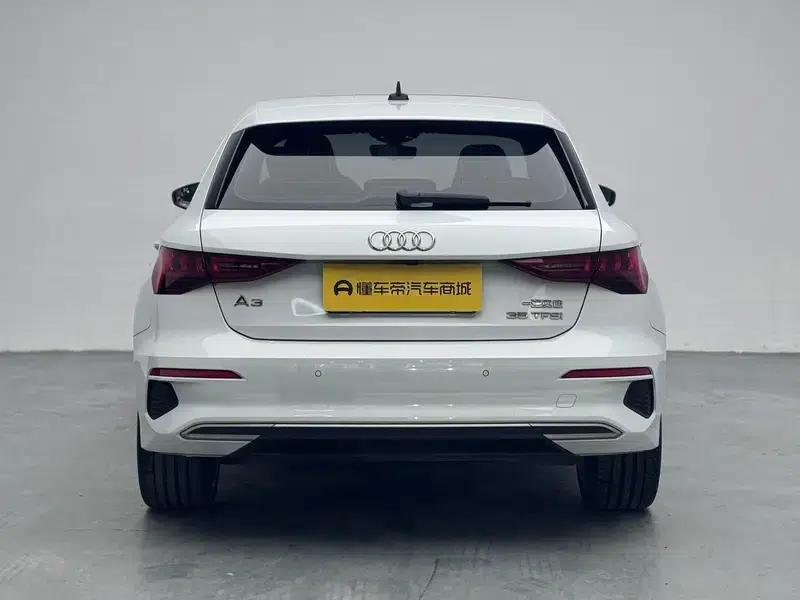 Audi A3 2021 Sportback 35 TFSI Fashionable Elegant Model — миниатюра 6