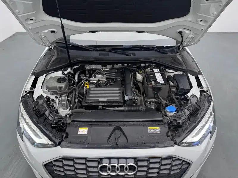 Audi A3 2021 Sportback 35 TFSI Fashionable Elegant Model — миниатюра 10