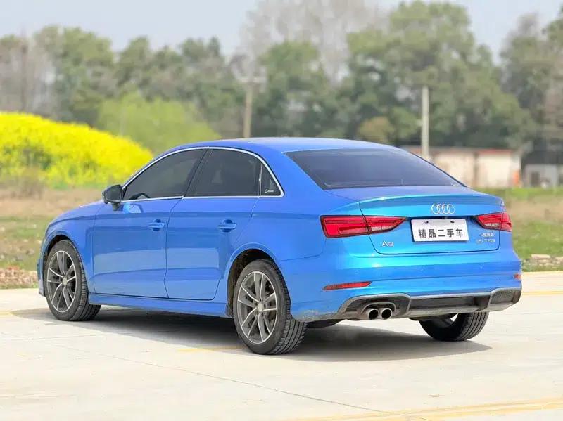 Audi A3 2017 Limousine 35 TFSI Progressive — миниатюра 5