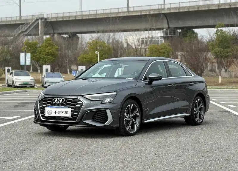 2024 Audi A3 A3L Limousine 35 TFSI Luxury Sport — миниатюра 1