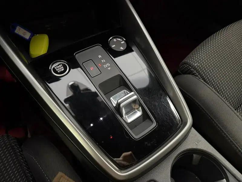 Audi A3 2021 Sportback 35 TFSI Progressive Sport — миниатюра 10