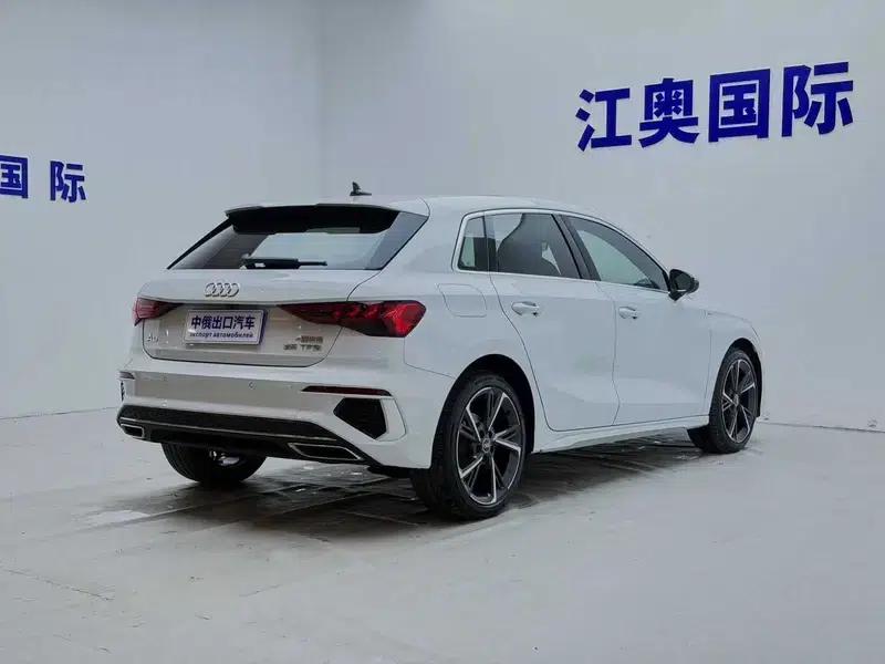 Audi A3 2022 Sportback 35 TFSI Fashion Sport — миниатюра 6