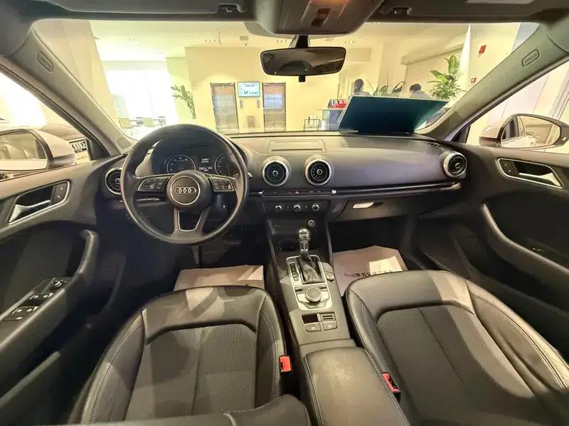 Audi A3 2018 30th Anniversary Edition Limousine 35 TFSI Fashion Model — миниатюра 7