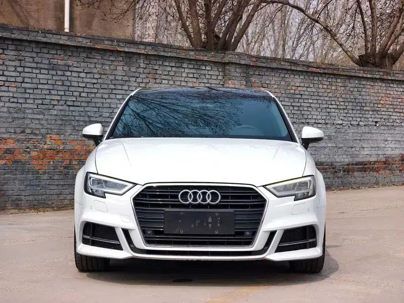 Audi A3 2019 Limousine 35 TFSI Fashion Edition (National V Emission Standard) — миниатюра 2
