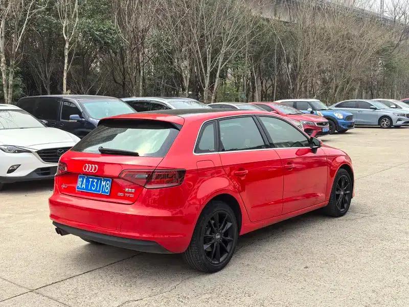 Audi A3 2014 Sportback 35 TFSI Automatic Comfort — миниатюра 6
