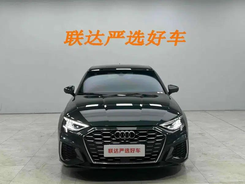 Audi A3 2023 Facelift Sportback 35 TFSI Fashion Sporty Model — миниатюра 2