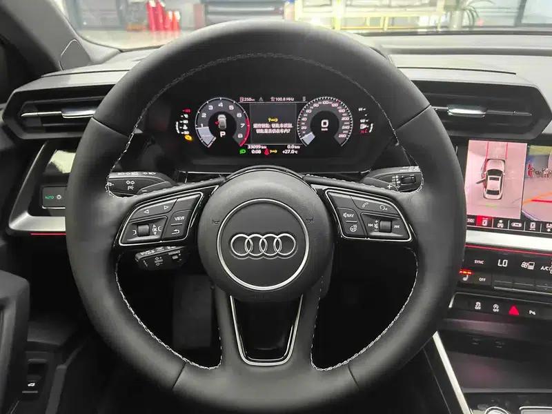 Audi A3 2023 Facelift Sportback 35 TFSI Fashion Sporty Model — миниатюра 19