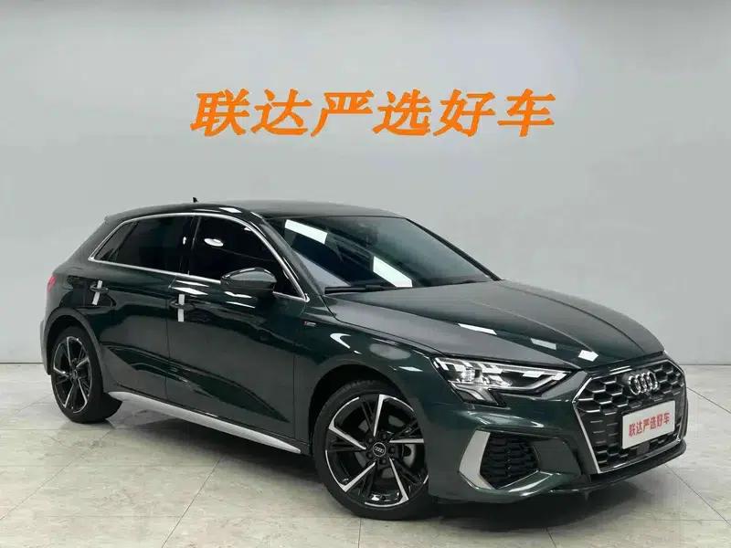 Audi A3 2023 Facelift Sportback 35 TFSI Fashion Sporty Model — миниатюра 3