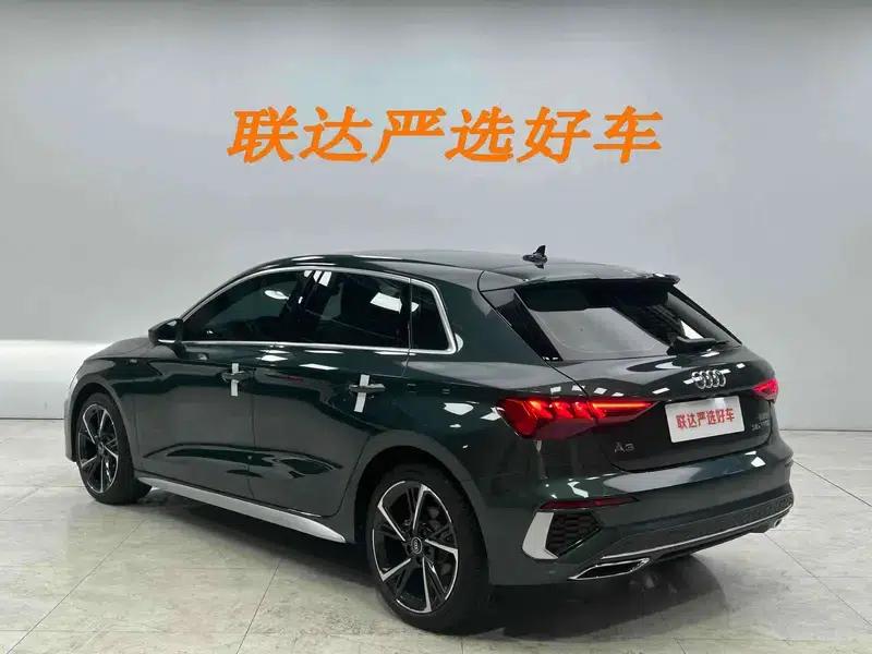 Audi A3 2023 Facelift Sportback 35 TFSI Fashion Sporty Model — миниатюра 4