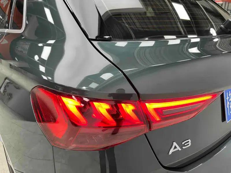 Audi A3 2023 Facelift Sportback 35 TFSI Fashion Sporty Model — миниатюра 8