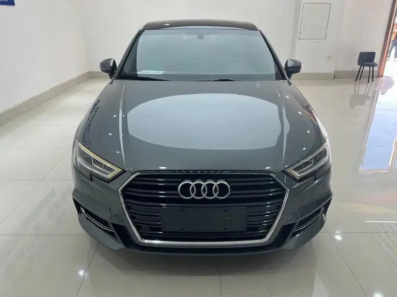 Audi A3 2018 30th Anniversary Edition Limousine 35 TFSI Sport — миниатюра 2