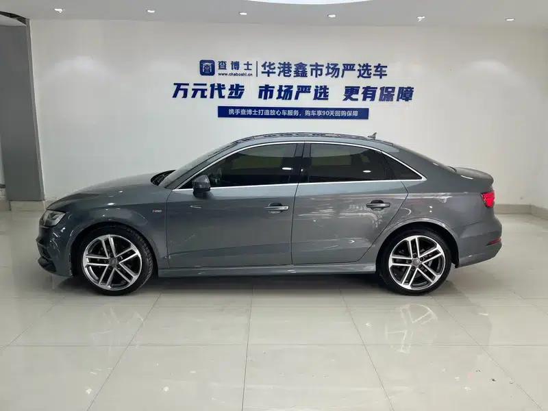 Audi A3 2018 30th Anniversary Edition Limousine 35 TFSI Sport — миниатюра 4
