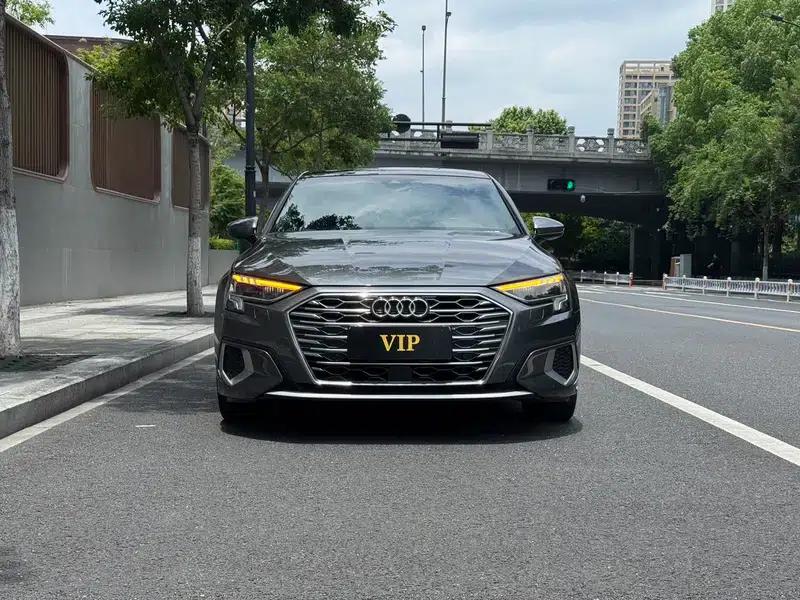 Audi A3 2023 Facelift Sportback 35 TFSI Fashion Elegance — миниатюра 2