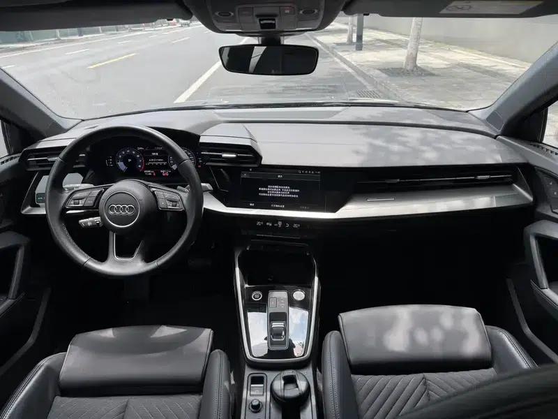 Audi A3 2023 Facelift Sportback 35 TFSI Fashion Elegance — миниатюра 22