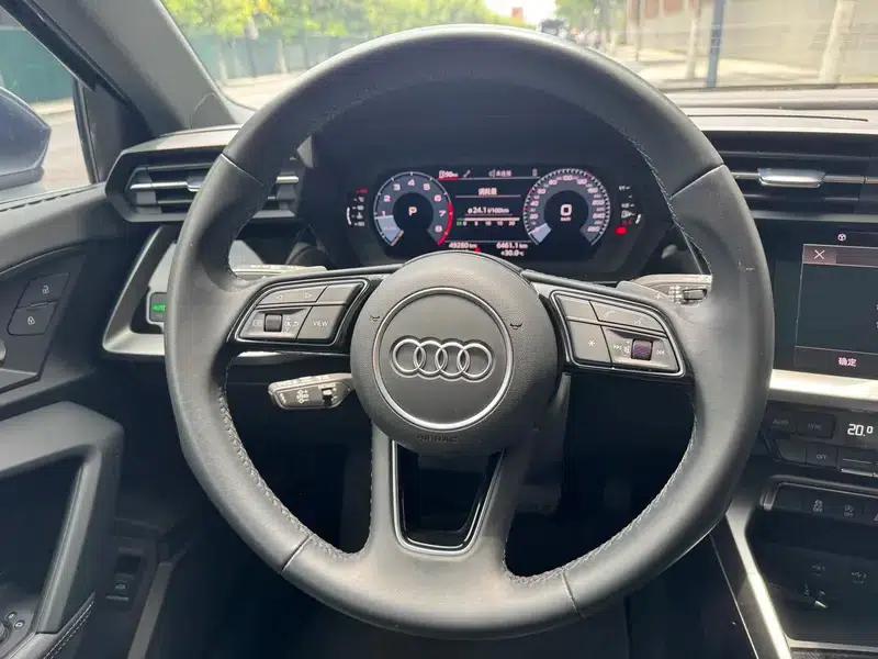 Audi A3 2023 Facelift Sportback 35 TFSI Fashion Elegance — миниатюра 25