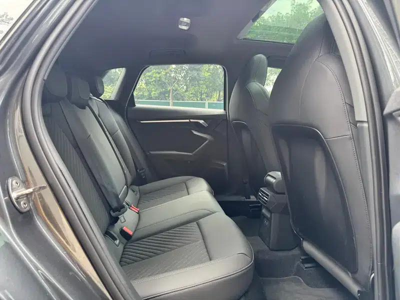 Audi A3 2023 Facelift Sportback 35 TFSI Fashion Elegance — миниатюра 34