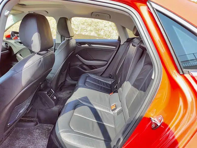 Audi A3 2015 Limousine 35 TFSI Millionth Anniversary Smart Edition — миниатюра 9