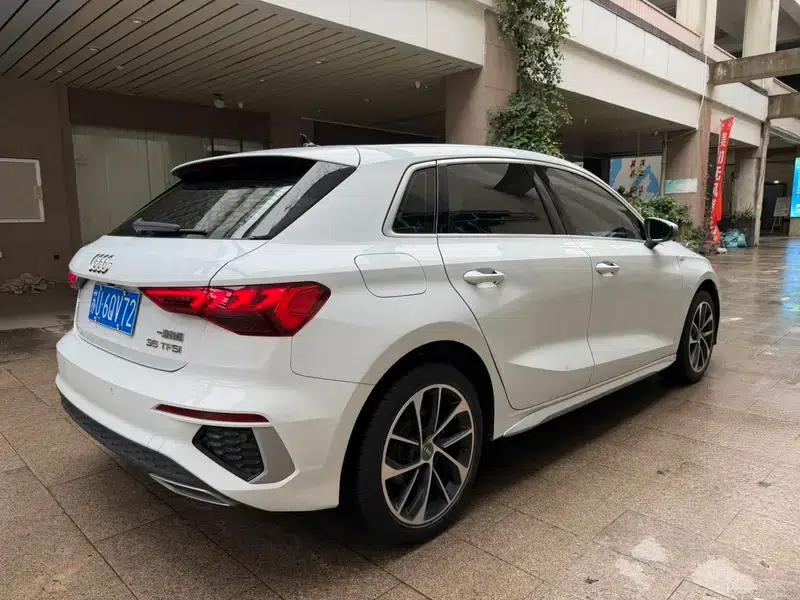 Audi A3 2021 Sportback 35 TFSI Fashionable Elegant Model — миниатюра 5