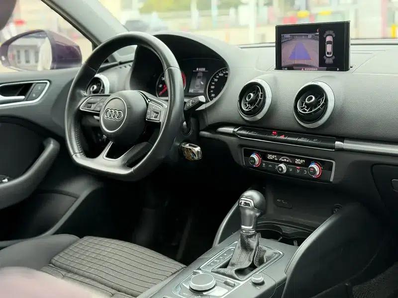 Audi A3 2018 30th Anniversary Edition Limousine 35 TFSI Sport — миниатюра 6