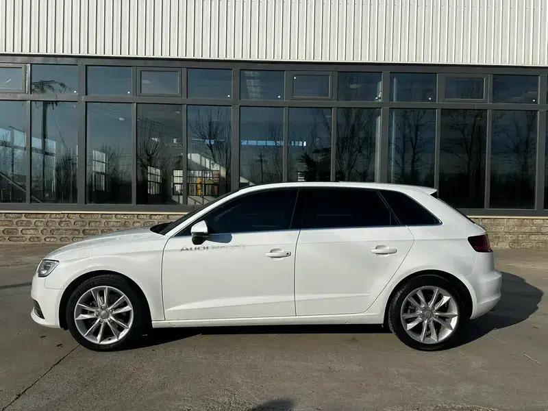 Audi A3 2016 Sportback 35 TFSI Special Edition — миниатюра 4