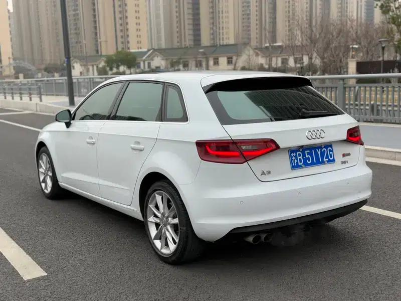 Audi A3 2014 Sportback 35 TFSI Automatic Comfort — миниатюра 5