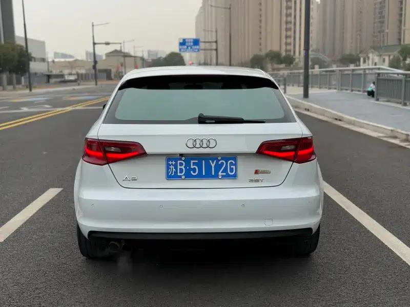 Audi A3 2014 Sportback 35 TFSI Automatic Comfort — миниатюра 6