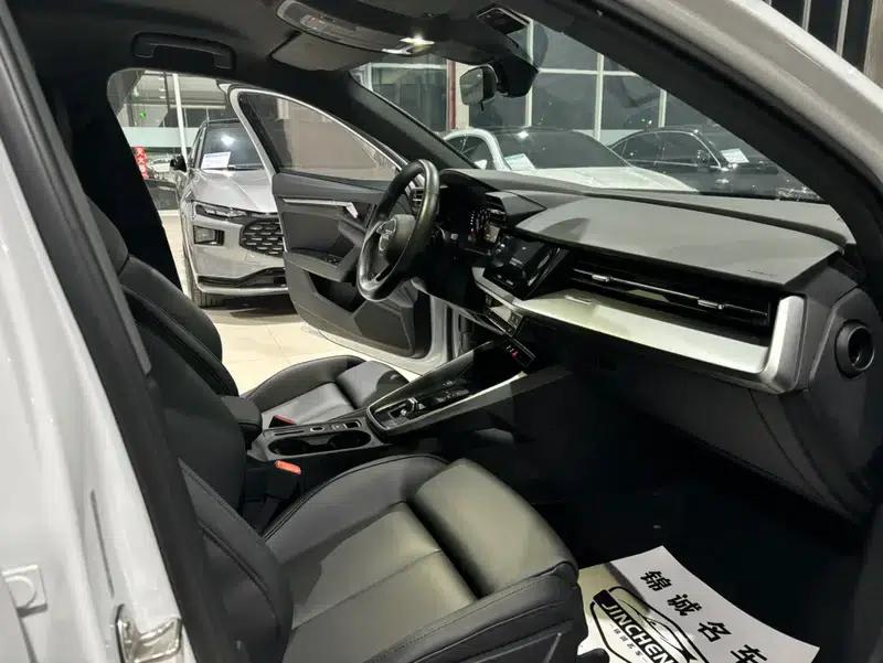 Audi A3 2021 Sportback 35 TFSI Progressive Sport — миниатюра 13