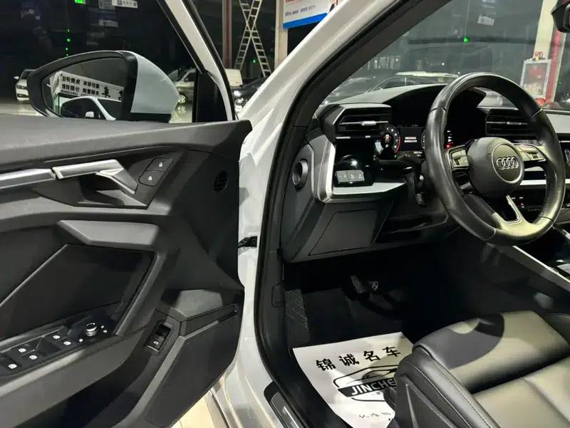 Audi A3 2021 Sportback 35 TFSI Progressive Sport — миниатюра 14