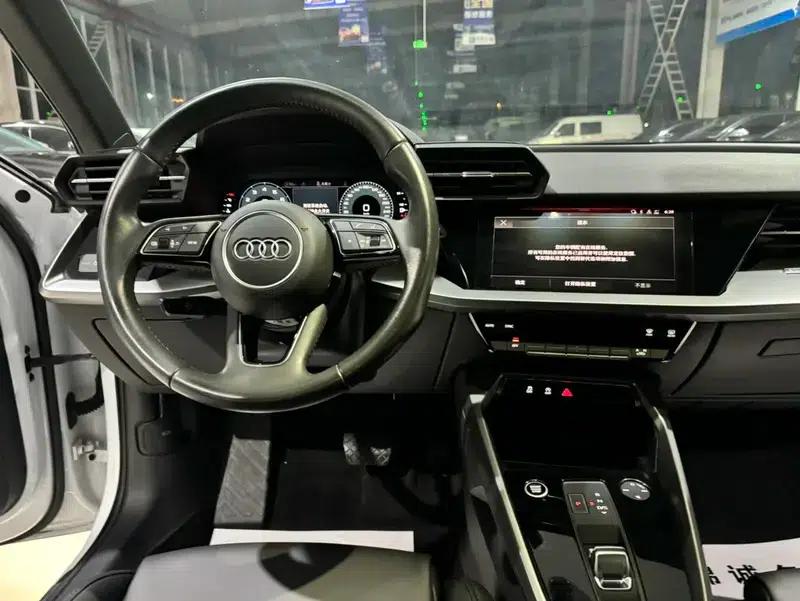 Audi A3 2021 Sportback 35 TFSI Progressive Sport — миниатюра 15