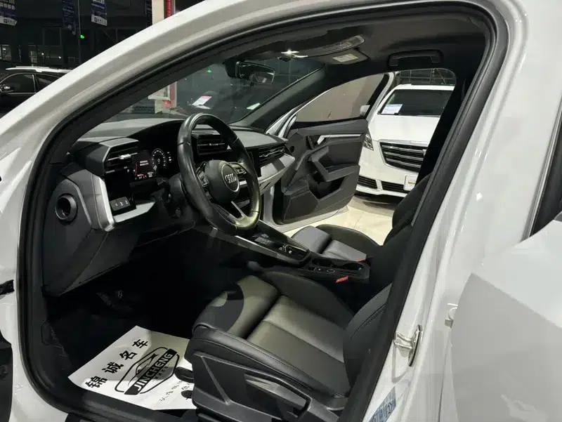 Audi A3 2021 Sportback 35 TFSI Progressive Sport — миниатюра 16