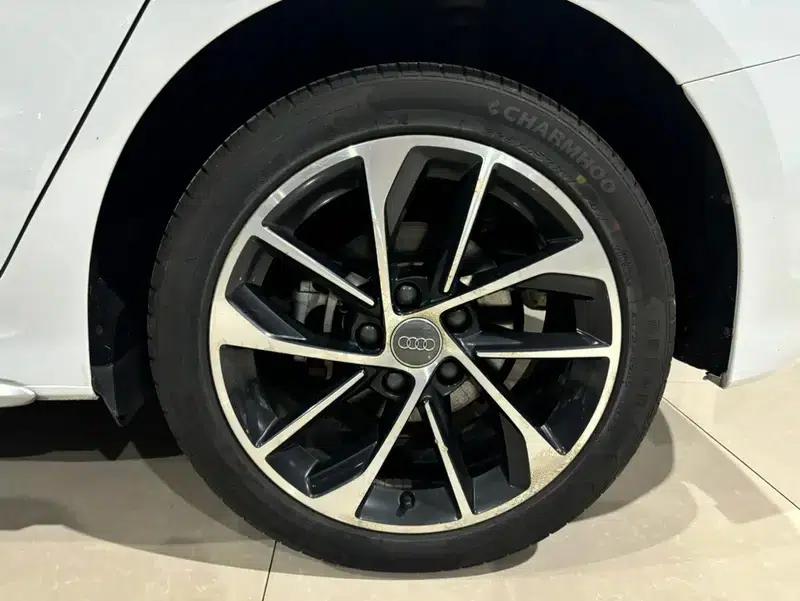 Audi A3 2021 Sportback 35 TFSI Progressive Sport — миниатюра 8