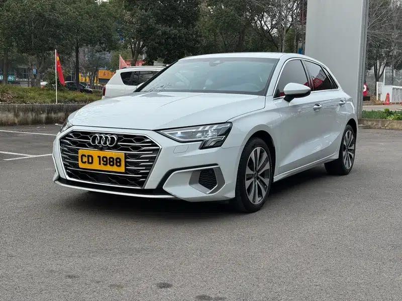 Audi A3 2022 Sportback 35 TFSI Progressive Sport — миниатюра 1