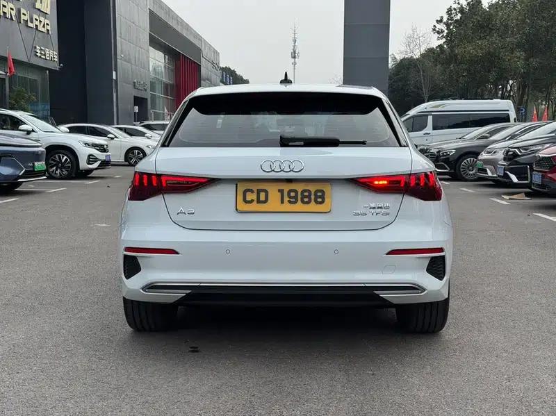 Audi A3 2022 Sportback 35 TFSI Progressive Sport — миниатюра 5