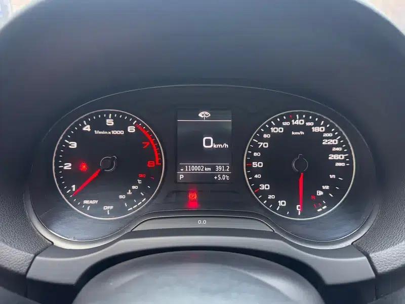 Audi A3 2018 30th Anniversary Edition Limousine 35 TFSI Sport — миниатюра 17