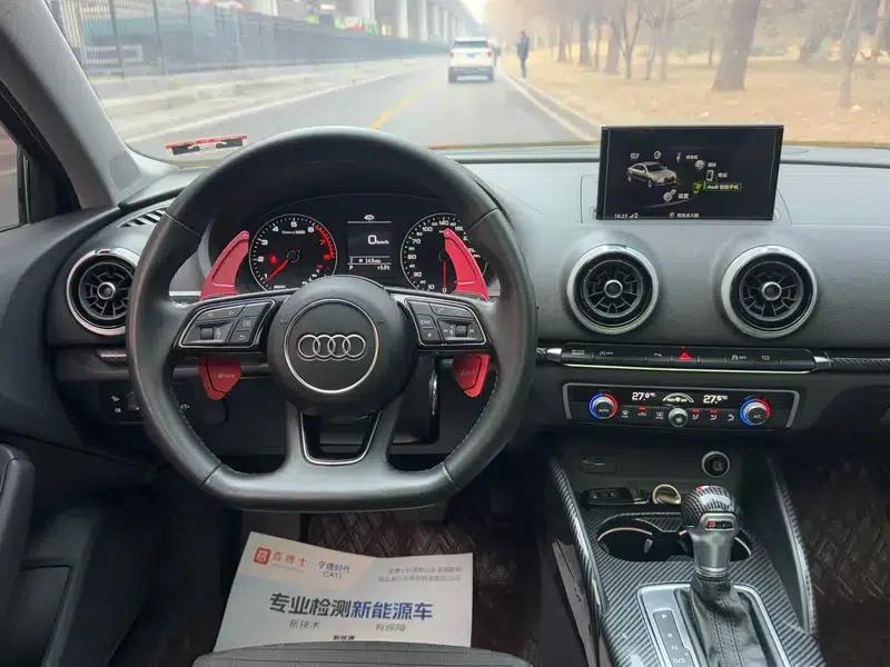 Audi A3 2018 30th Anniversary Edition Limousine 35 TFSI Sport — миниатюра 22