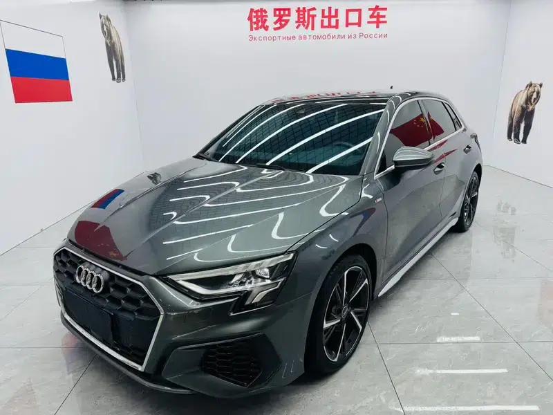 Audi A3 2022 Sportback 35 TFSI Fashion Sport — миниатюра 1