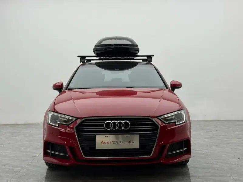 Audi A3 2018 30th Anniversary Edition Sportback 35 TFSI Fashion Model — миниатюра 2