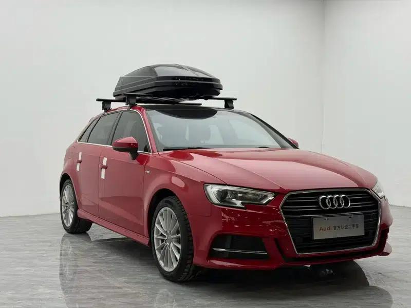 Audi A3 2018 30th Anniversary Edition Sportback 35 TFSI Fashion Model — миниатюра 3